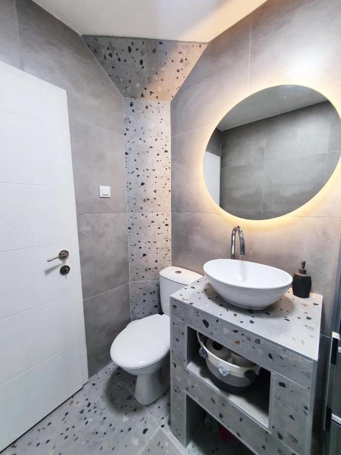 Lovely Gem At The Best Location In Skopje Center מראה חיצוני תמונה